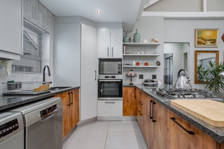 2 Bedroom Property for Sale in Paarl North Western Cape